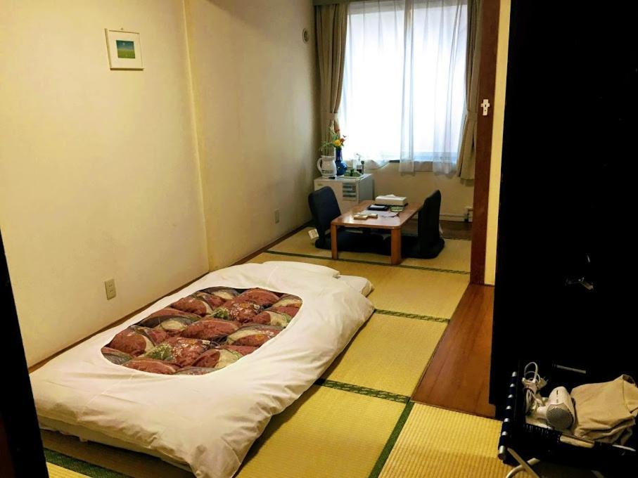 Shinjuku Urban Hotel โตเกียว ภายนอก รูปภาพ