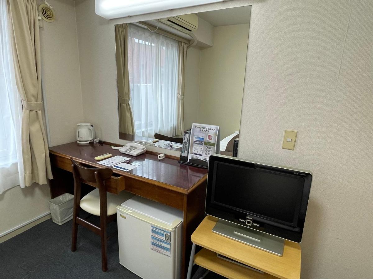 Shinjuku Urban Hotel โตเกียว ภายนอก รูปภาพ
