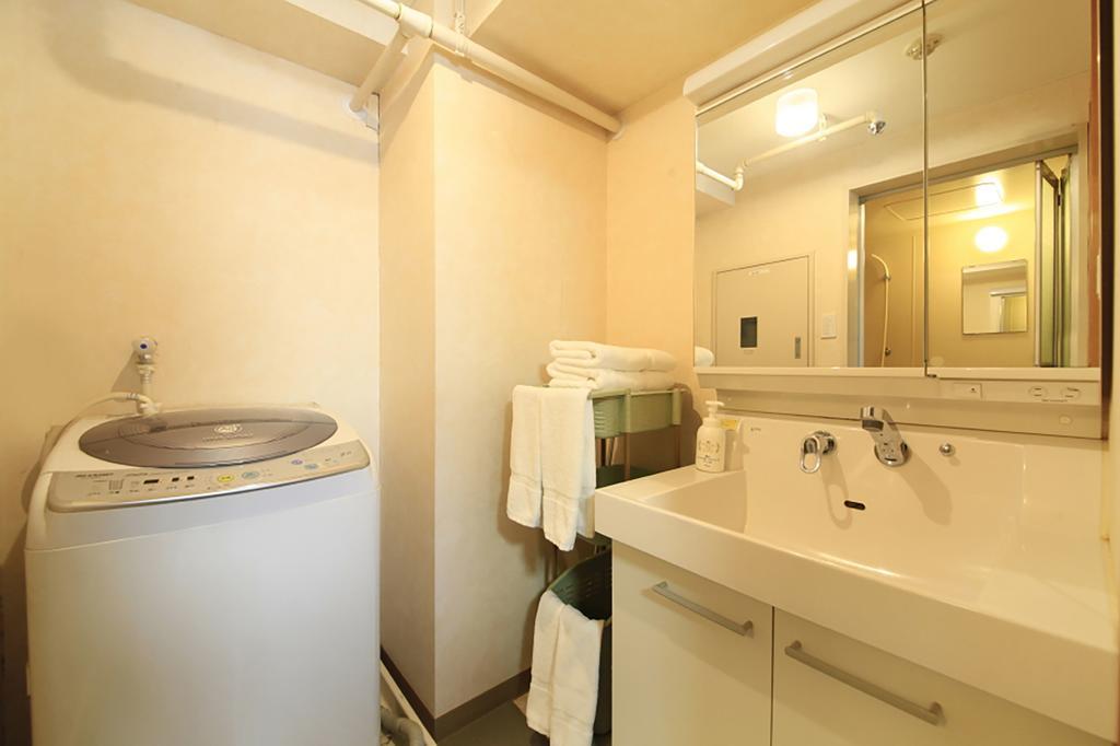 Shinjuku Urban Hotel โตเกียว ภายนอก รูปภาพ