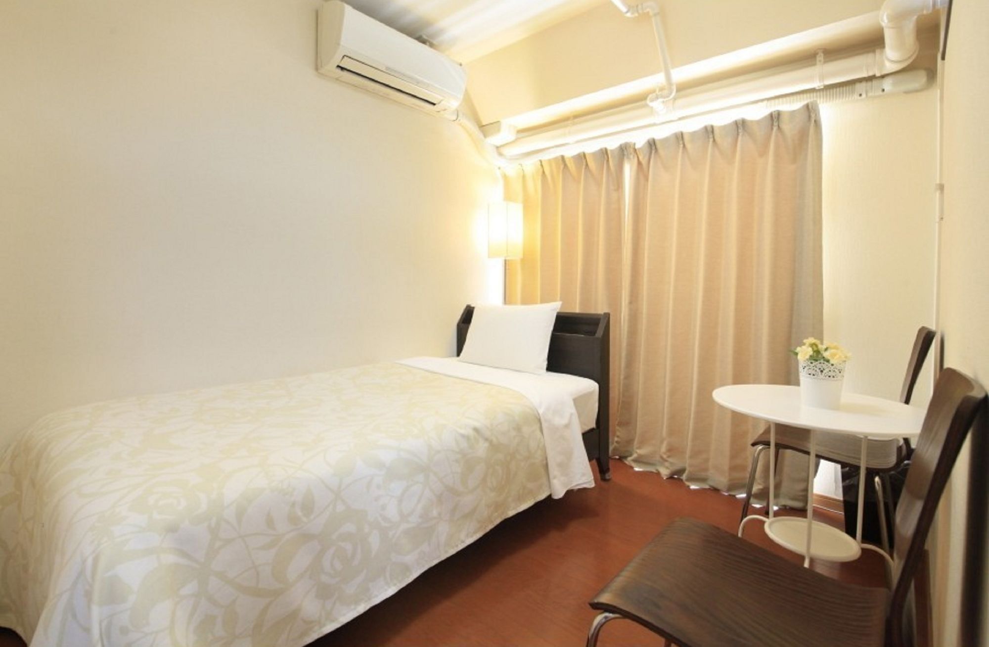 Shinjuku Urban Hotel โตเกียว ภายนอก รูปภาพ